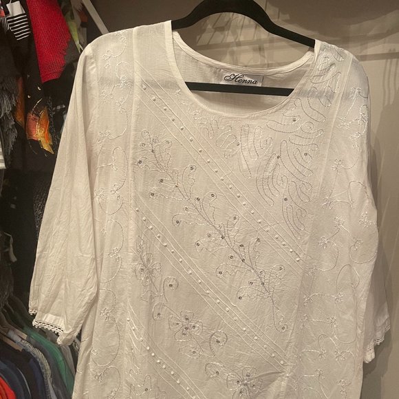 Woman's Shirt - Picture 1 of 1